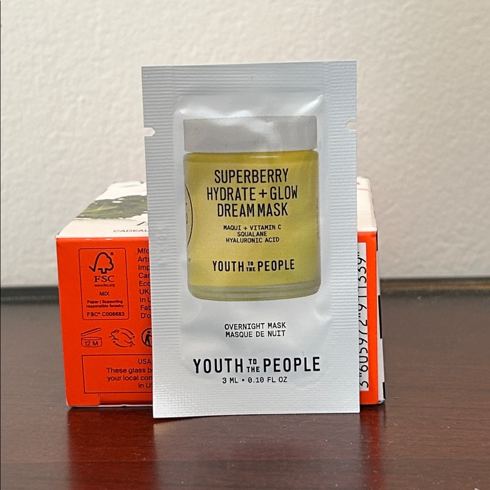 Youth to the People Gift Set - Sephora Beauty Insider NWT - Picture 6 of 6